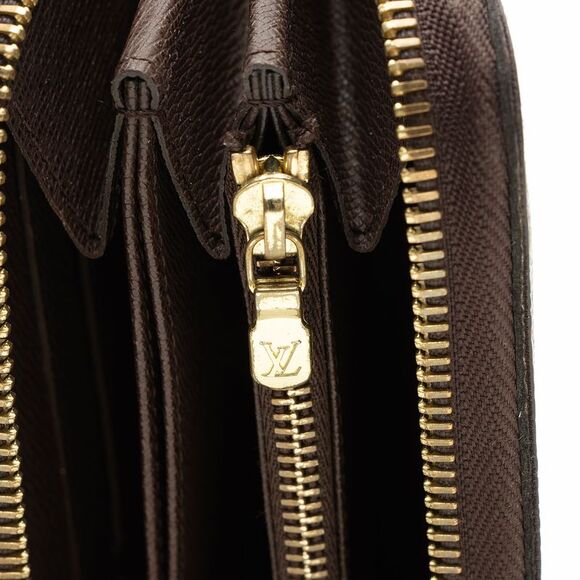 Louis Vuitton Damier Ebene Zippy Wallet - Picture 8 of 11